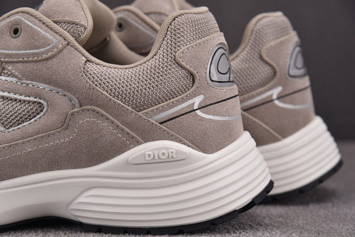 D10R B30 SNEAKER