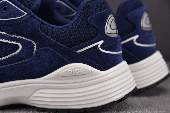 D10R B30 SNEAKER