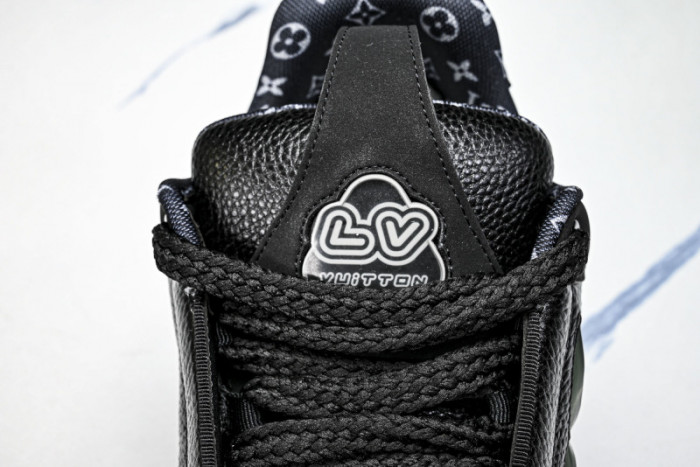 Lou1su1tt Skate Sneaker