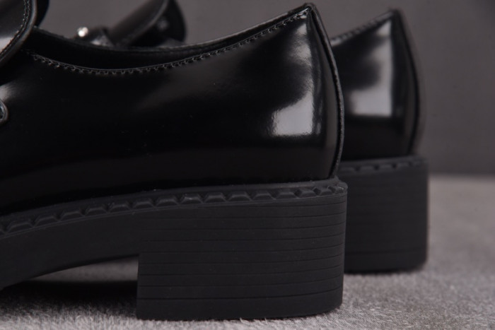 PRA shoes