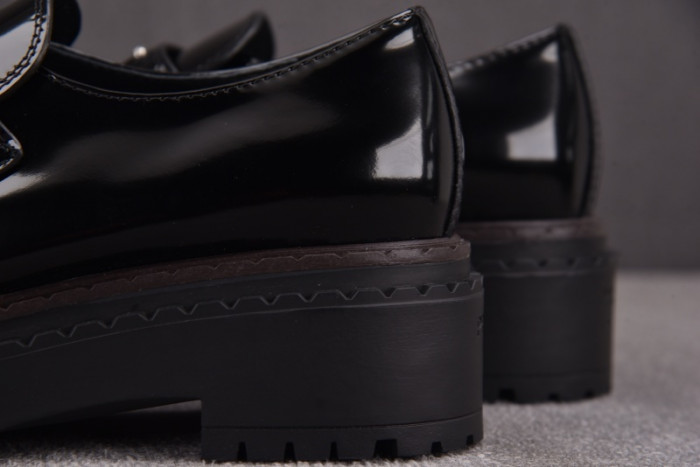 PRA shoes