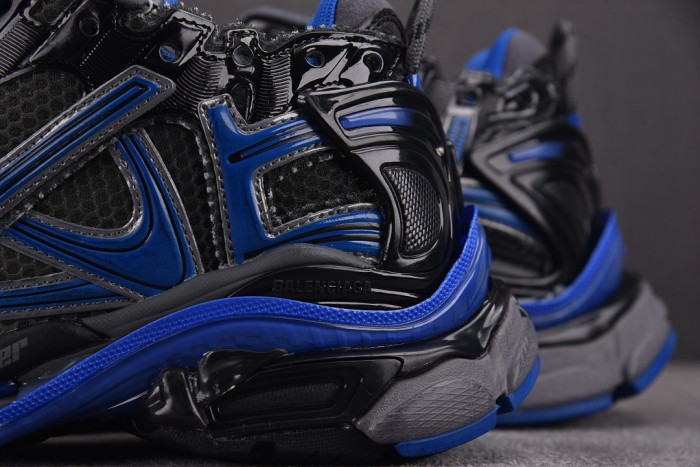 BLCG Runner Sneaker 772774 WRNMT 3105