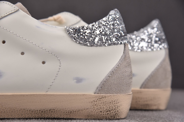 GGDB Low-Top Shoes