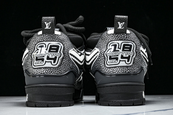 Lou1su1tt Skate Sneaker