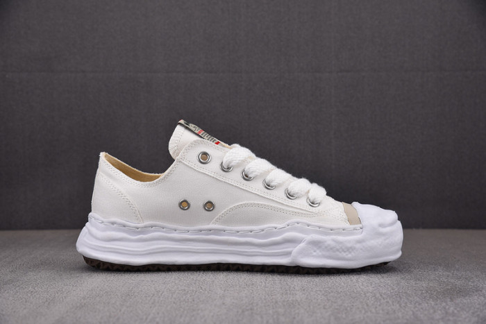 Ma1s0n MIHARA YASUHIRO SNEAKER