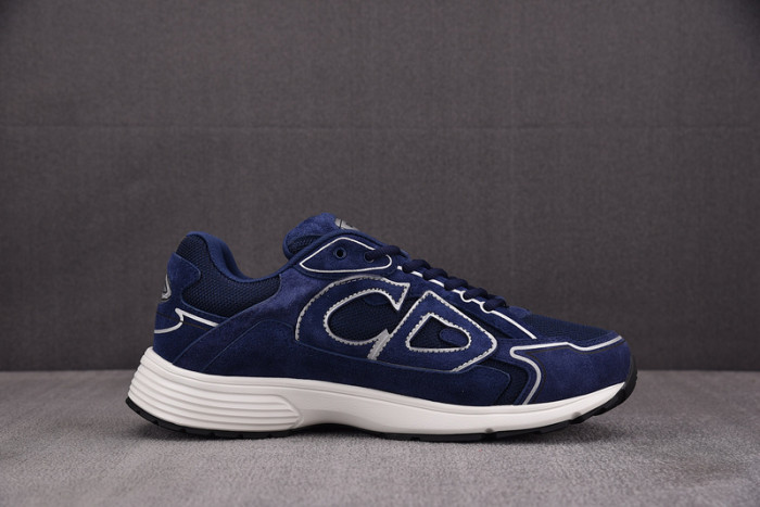D10R B30 SNEAKER