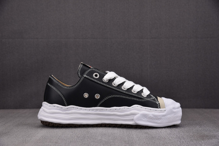 Ma1s0n MIHARA YASUHIRO SNEAKER