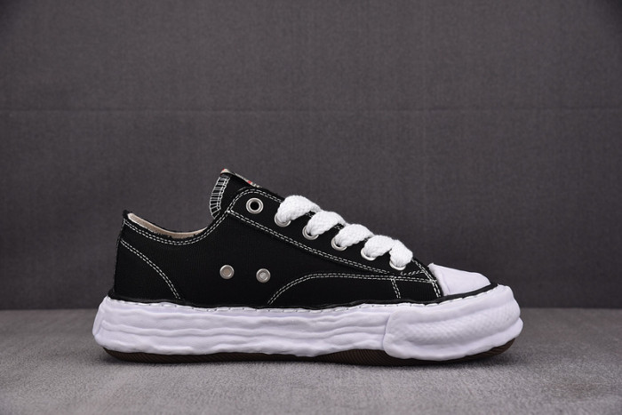 Ma1s0n MIHARA YASUHIRO SNEAKER