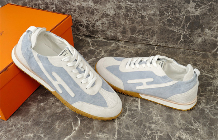 H**me5 Sneaker