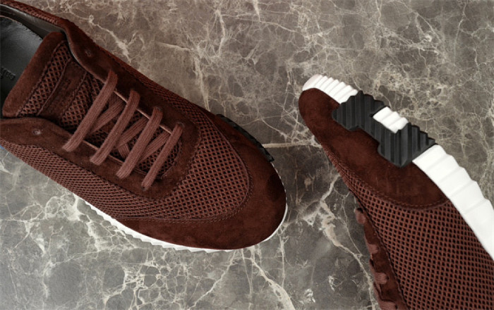 H**me5 Sneaker