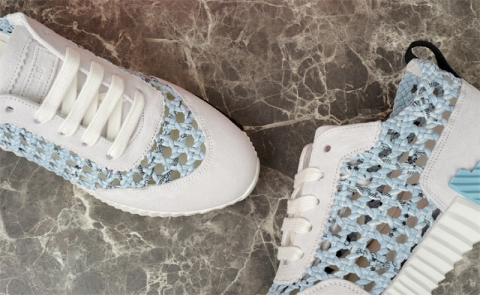 H**me5 Sneaker