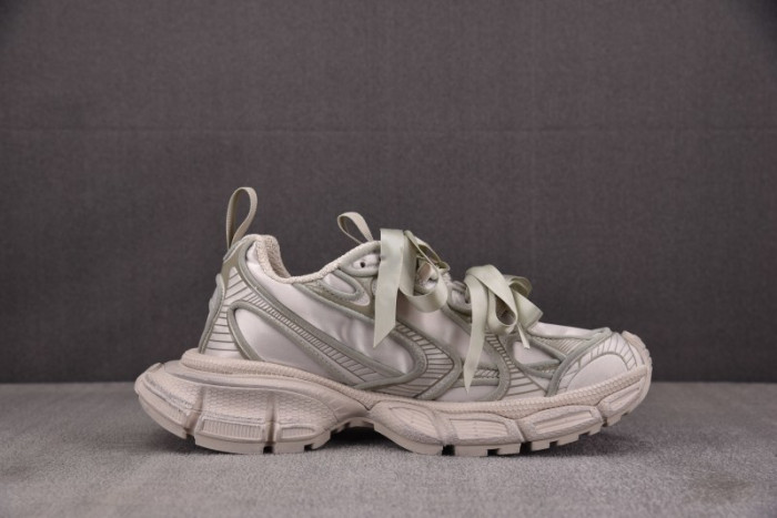 BLCG 3XL SNEAKER 734731 W3XSB 9200