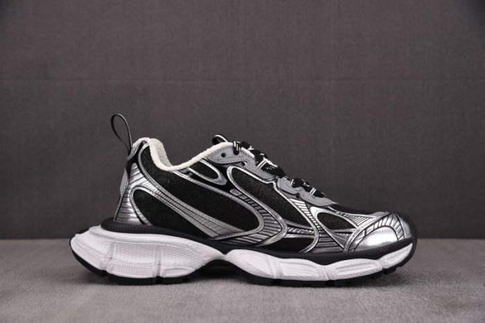 BLCG 3XL SNEAKER 734734 W3XLX 1080