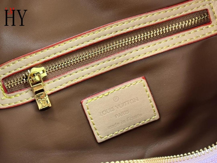 Lou1su1tt BAG 30*21*17