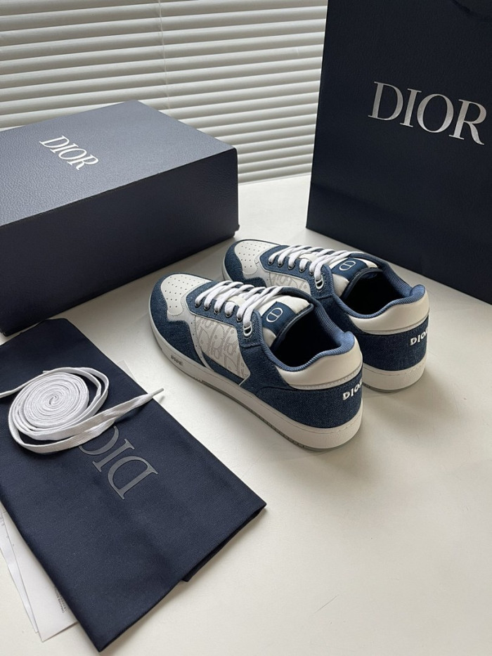 D10R B27 Sneaker