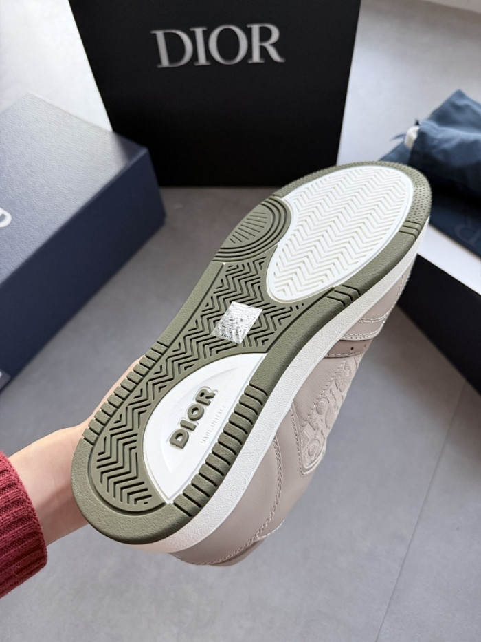 D10R B27 Sneaker