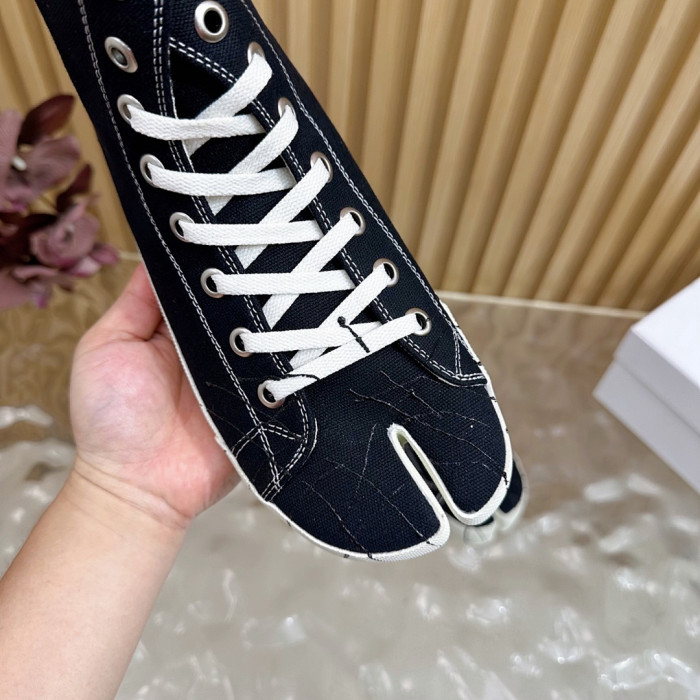 Ma1s0n Marg*e1a Tabi High Top