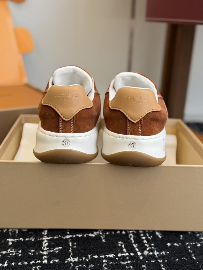 Lou1su1tt Tilted Sneaker