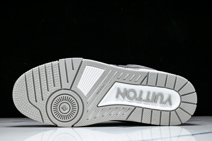 Lou1su1tt Skate Sneaker