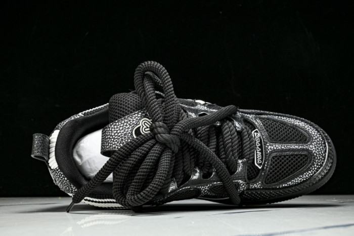 Lou1su1tt Skate Sneaker