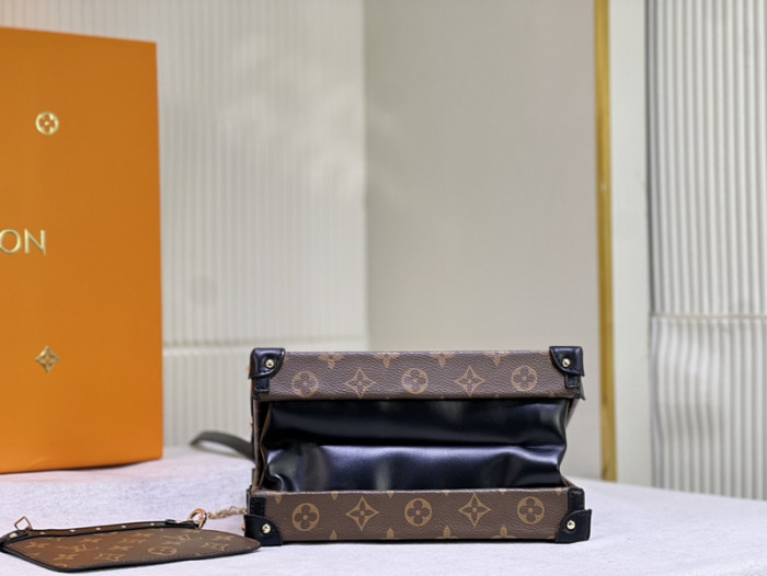 Lou1su1tt BAG
