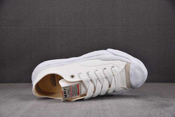 Ma1s0n MIHARA YASUHIRO SNEAKER