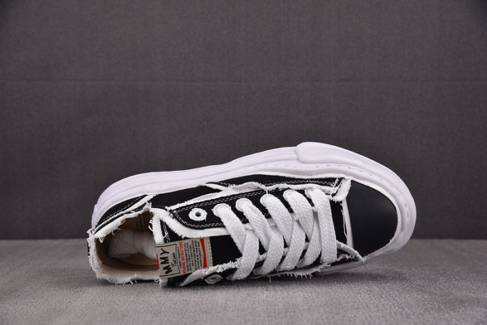 Ma1s0n MIHARA YASUHIRO SNEAKER