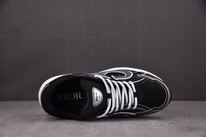D10R B30 SNEAKER