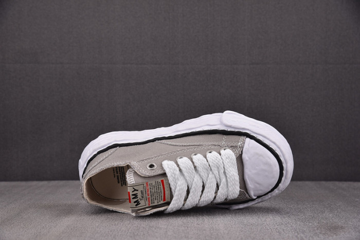 Ma1s0n MIHARA YASUHIRO SNEAKER