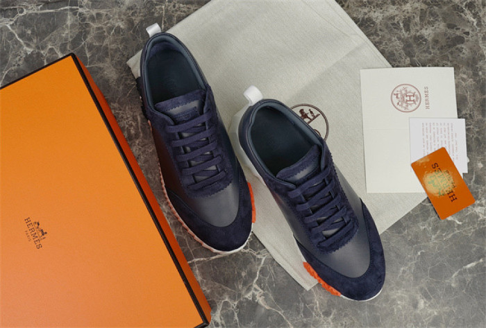 H**me5 Sneaker