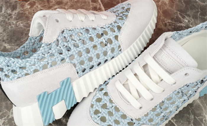 H**me5 Sneaker