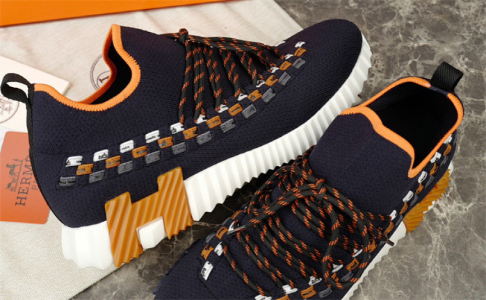 H**me5 Sneaker