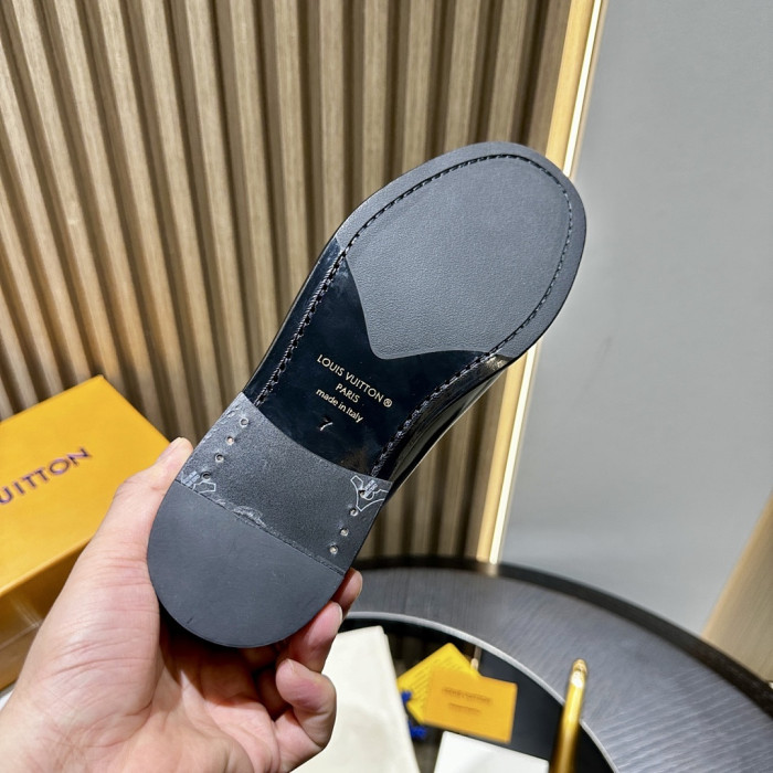 Lou1su1tt Shoes