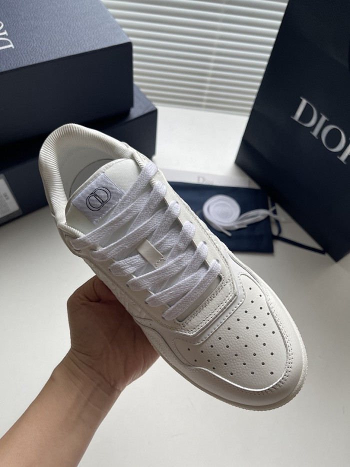 D10R B27 Sneaker