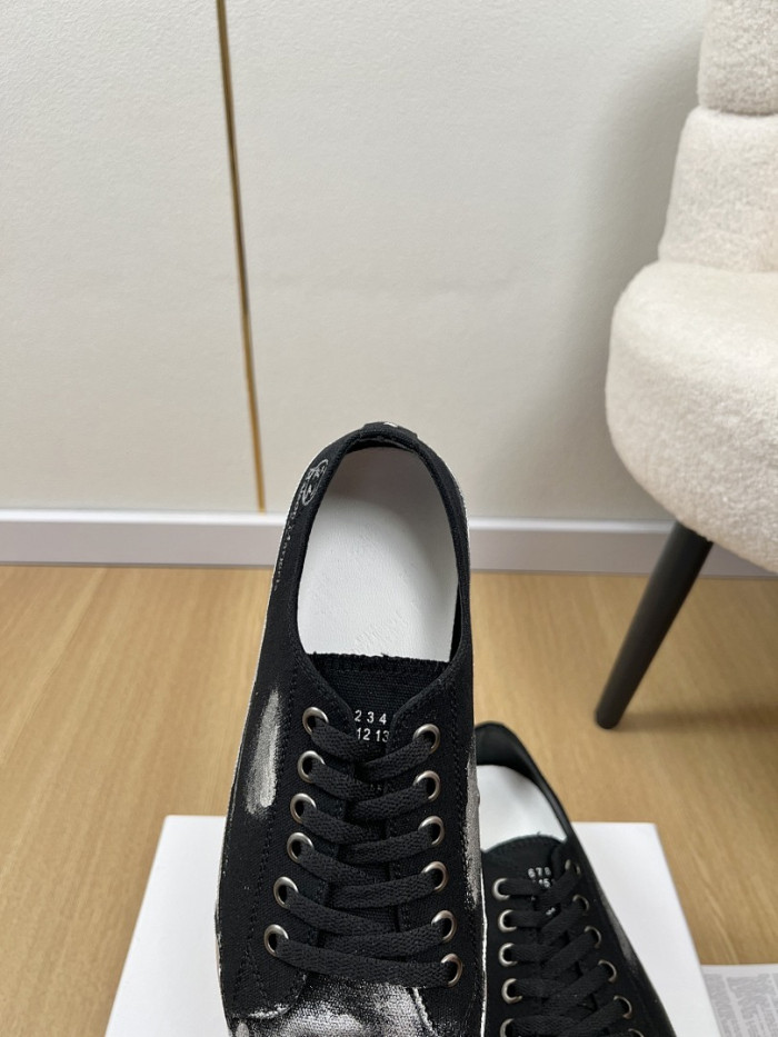 Ma1s0n Marg*e1a Tabi Low Top
