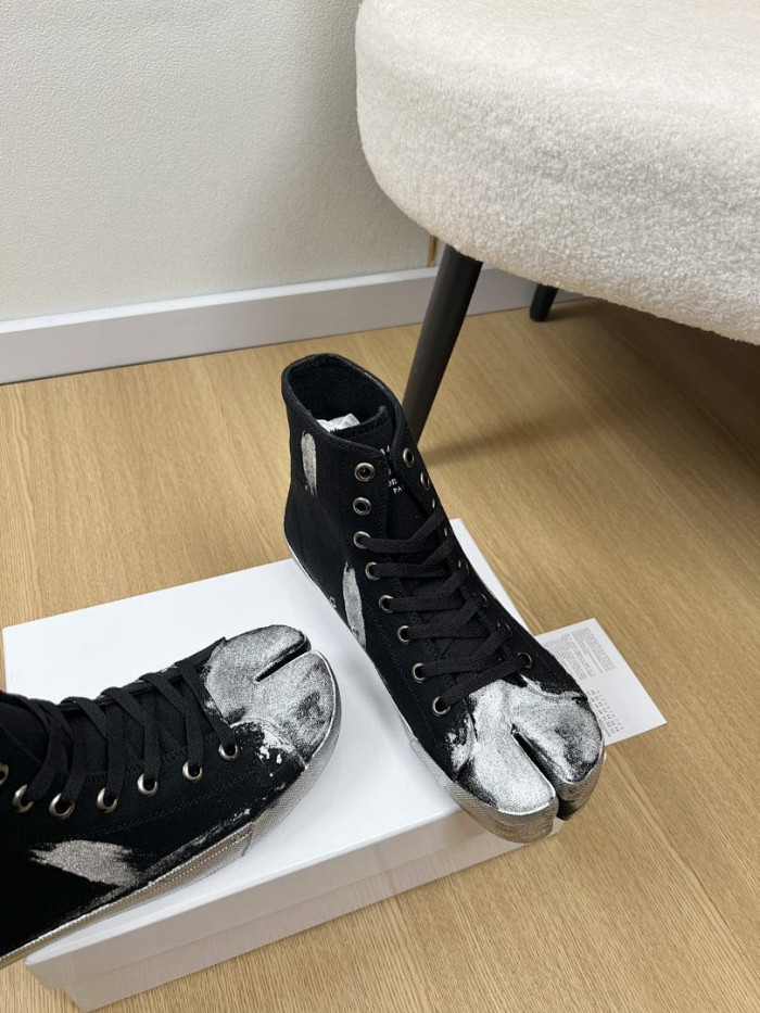 Ma1s0n Marg*e1a Tabi High Top