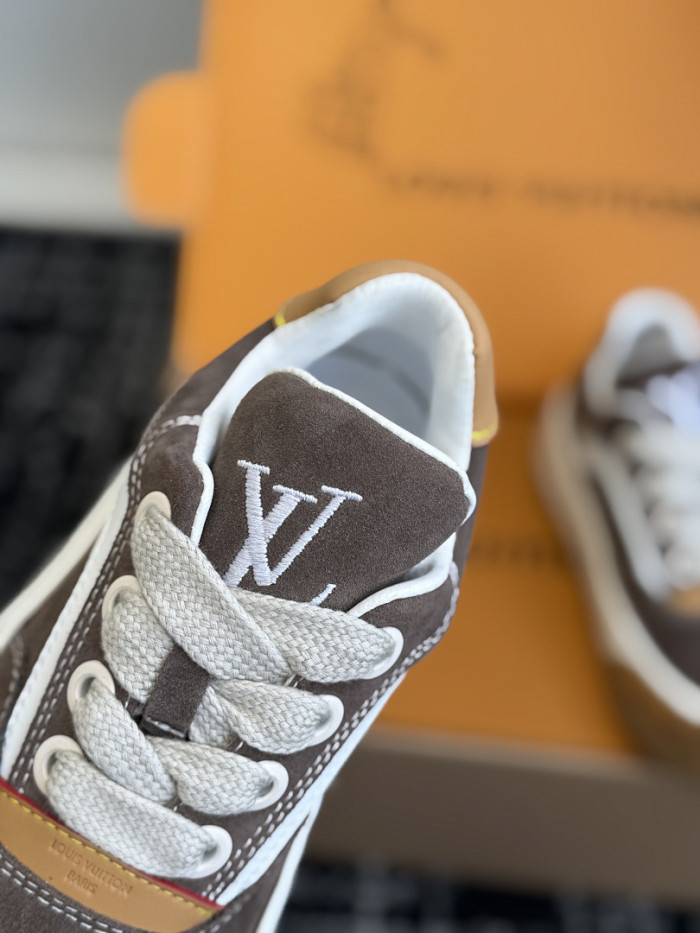 Lou1su1tt Tilted Sneaker