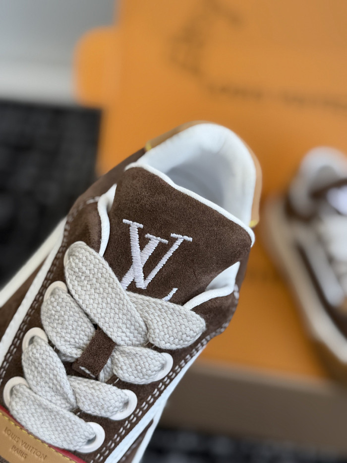Lou1su1tt Tilted Sneaker