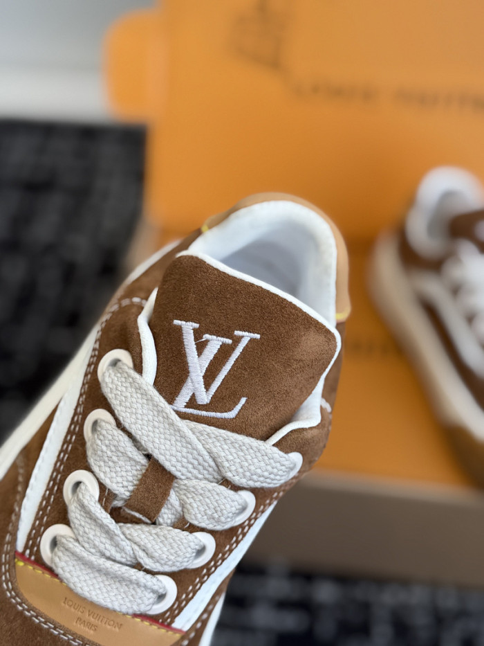 Lou1su1tt Tilted Sneaker