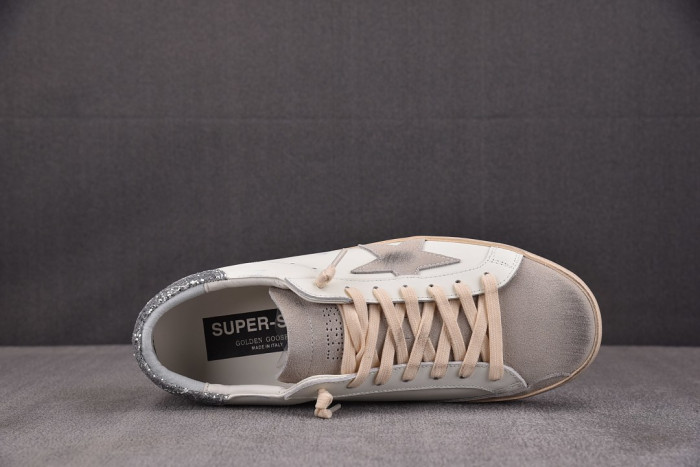 GGDB Low-Top Shoes