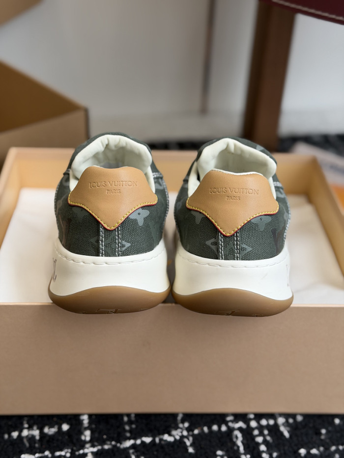 Lou1su1tt Tilted Sneaker