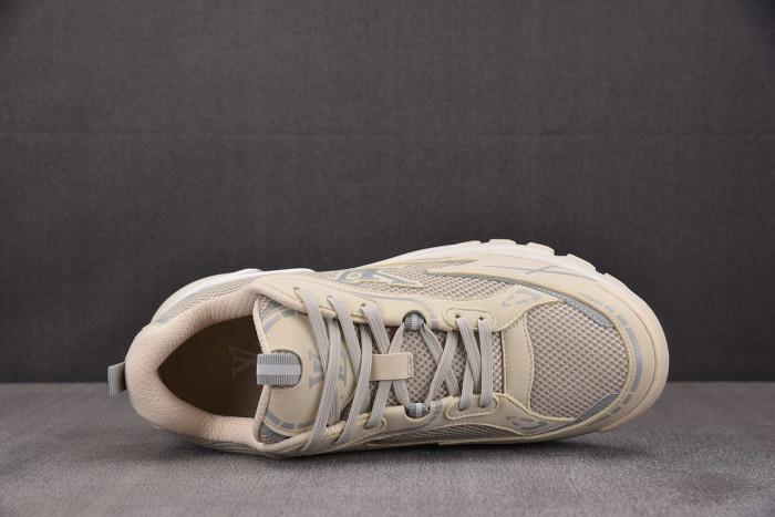 Lou1su1tt Tatic Runner Sneaker