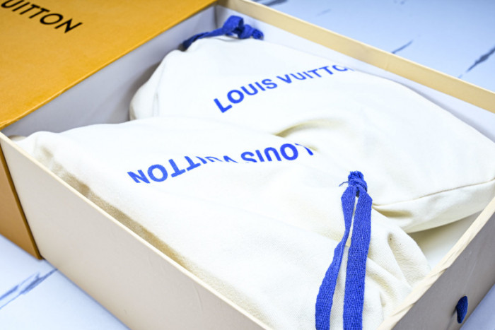 Lou1su1tt Skate Sneaker