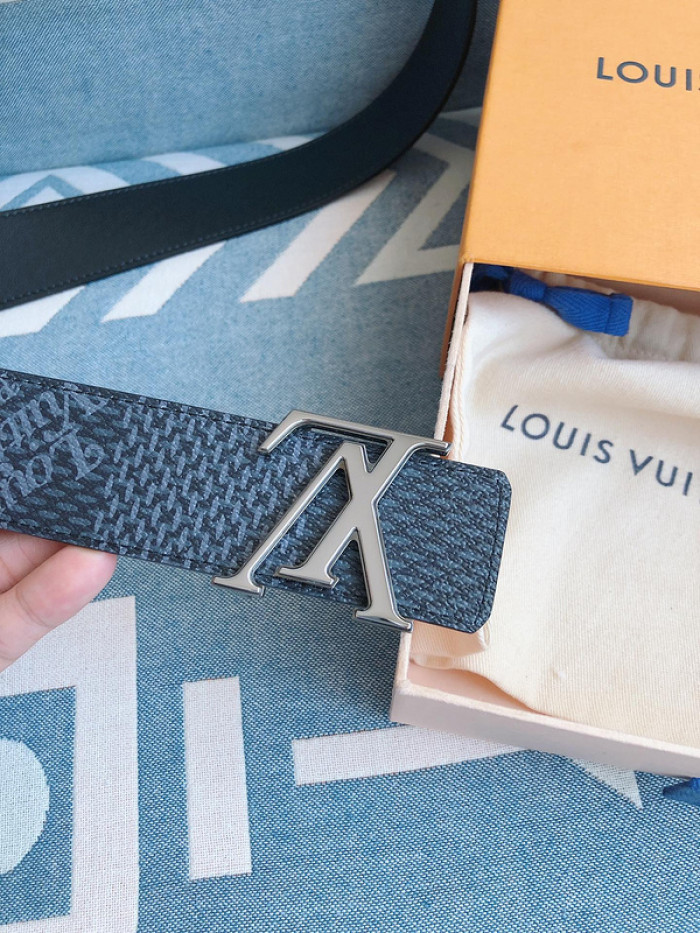 Lou1su1tt BELT