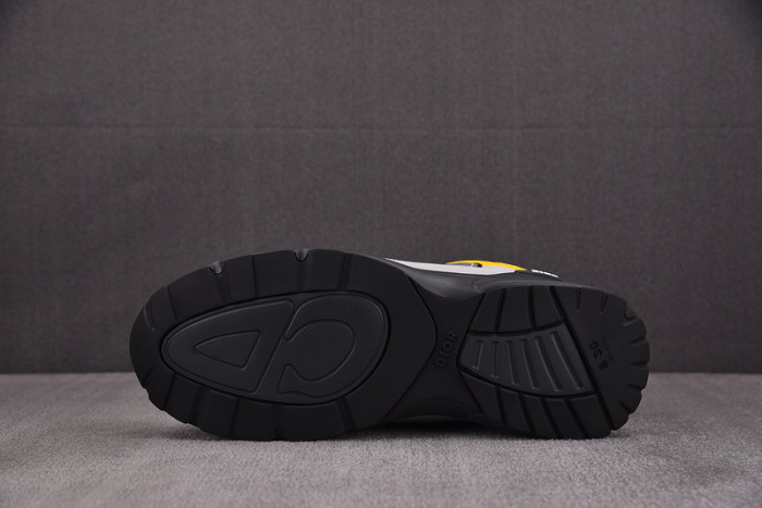 D10R B30 SNEAKER