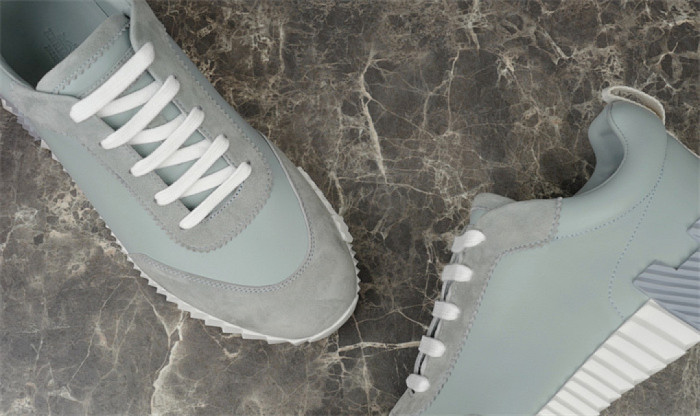 H**me5 Sneaker