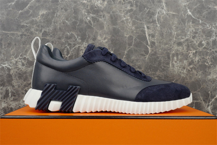 H**me5 Sneaker