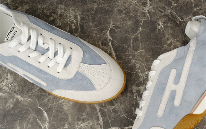 H**me5 Sneaker