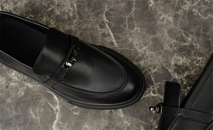 H**me5 Real Leather Shoes