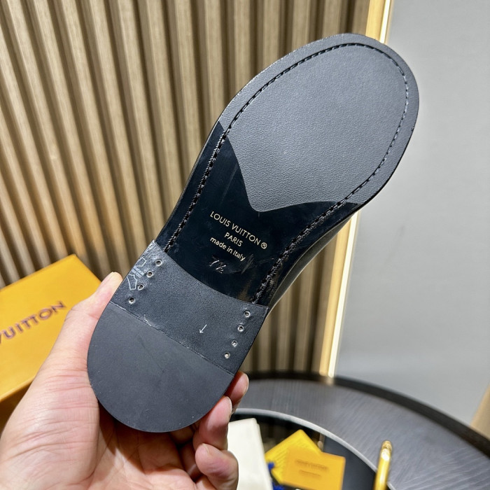 Lou1su1tt Shoes